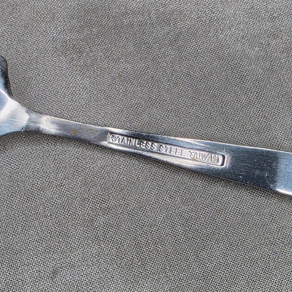 (X2) Stainless Steel Grapefruit Spoons 6.25